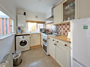 Photo 8- click for photo gallery